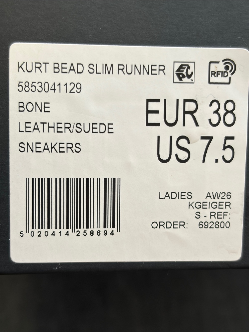New in Box KURT BEAD SLIM RUNNER SNEAKER KURT GEIGER LONDON size 7.5 reg $258 - Picture 9 of 11